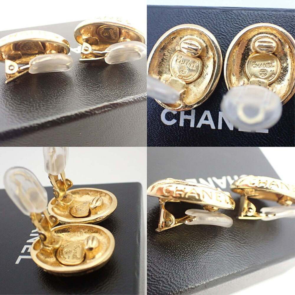 CHANEL Gold Earrings - Picture 10 of 11